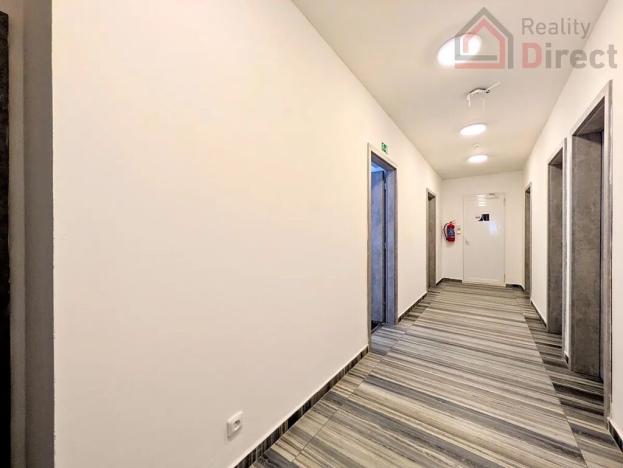 Pronájem skladu, Mladá Boleslav, U přejezdu, 497 m2