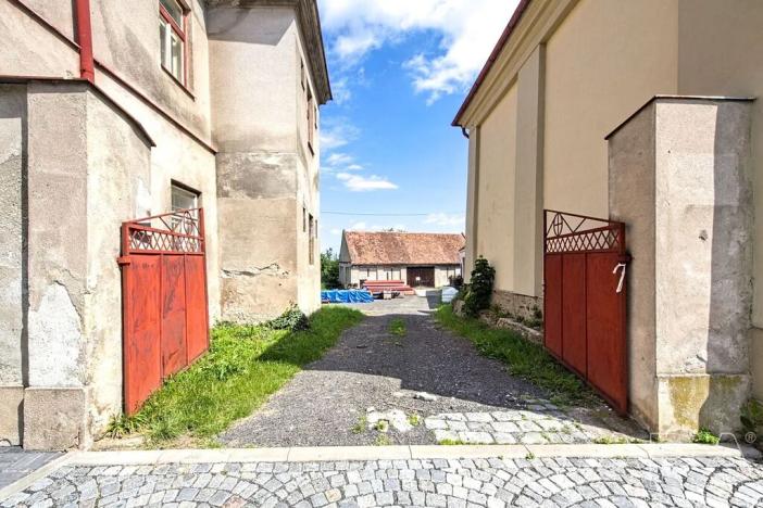 Prodej rodinného domu, Zásmuky, Komenského nám., 600 m2