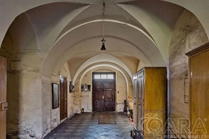 Prodej rodinného domu, Zásmuky, Komenského nám., 600 m2