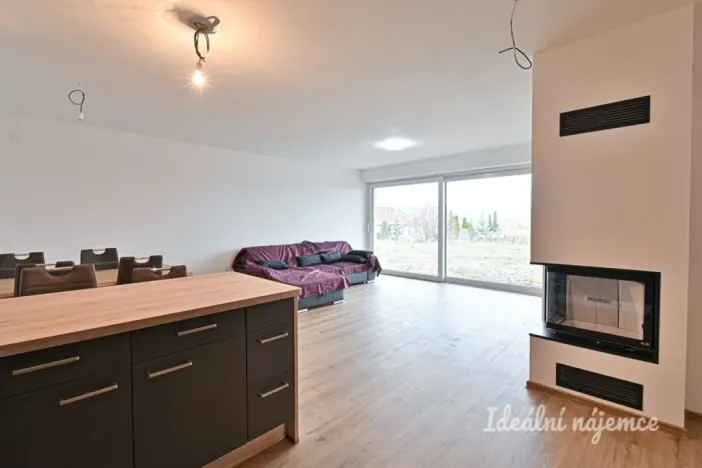 Pronájem bytu 3+kk, Mokrá-Horákov - Mokrá, 114 m2