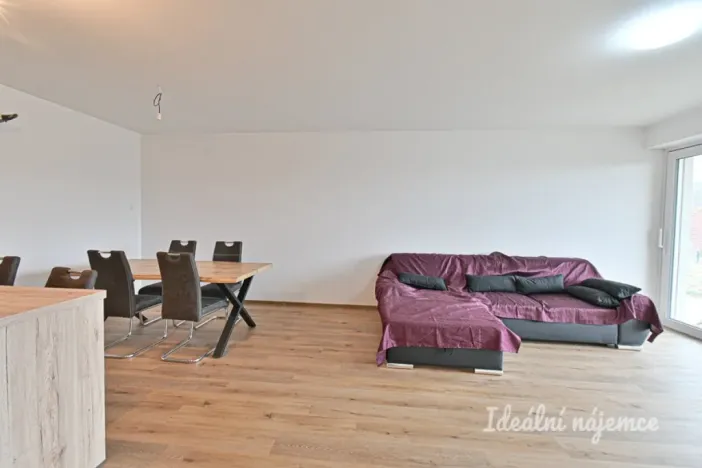 Pronájem bytu 3+kk, Mokrá-Horákov - Mokrá, 114 m2