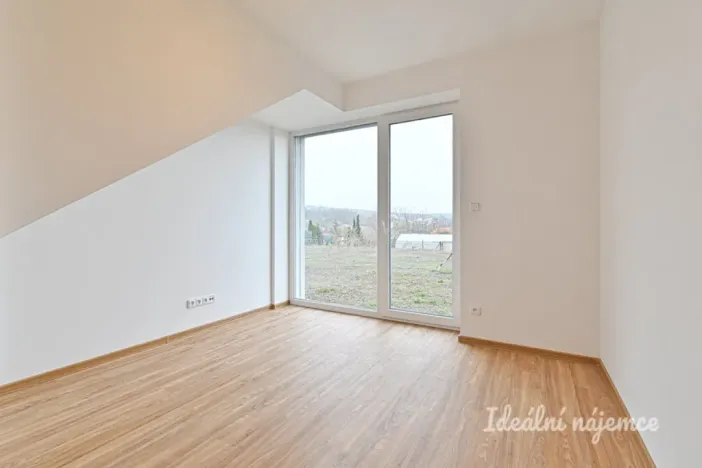 Pronájem bytu 4+kk, Mokrá-Horákov - Mokrá, 127 m2