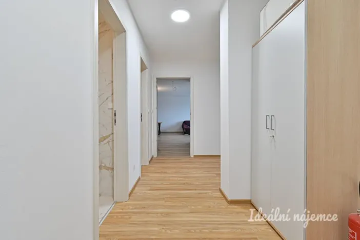Pronájem bytu 4+kk, Mokrá-Horákov - Mokrá, 127 m2