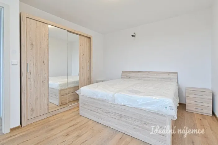 Pronájem bytu 4+kk, Mokrá-Horákov - Mokrá, 127 m2