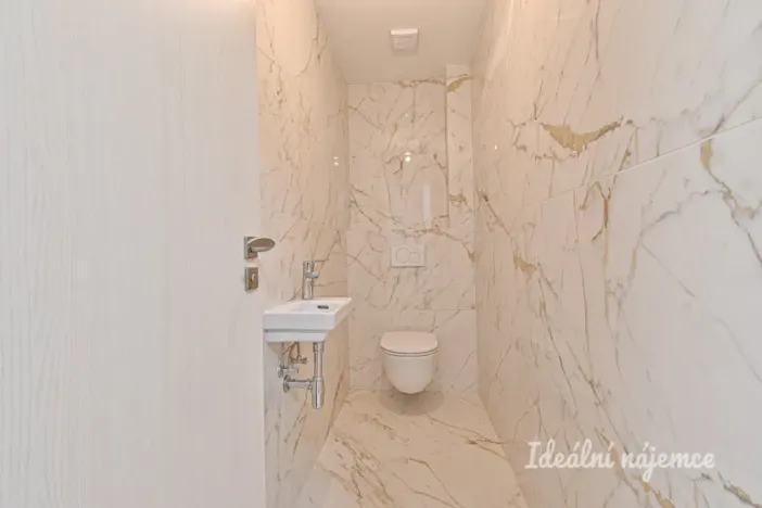 Pronájem bytu 4+kk, Mokrá-Horákov - Mokrá, 127 m2