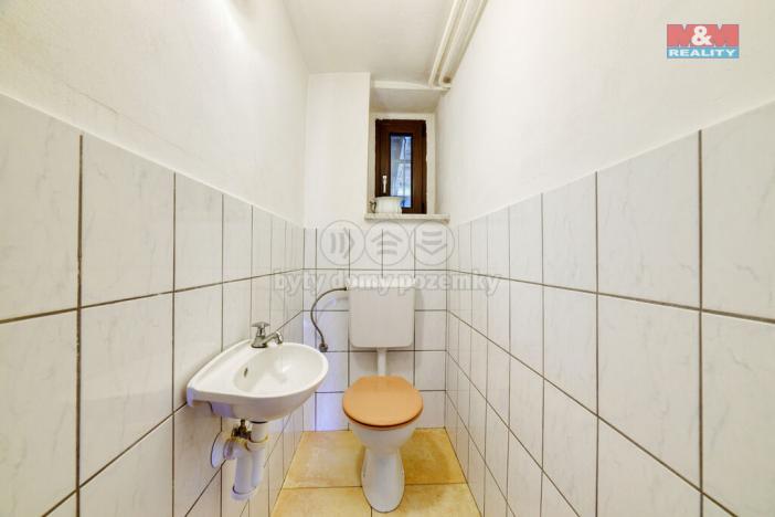 Prodej rodinného domu, Podhradí, 370 m2