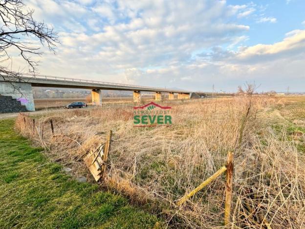 Prodej pole, Mlékojedy, 11088 m2