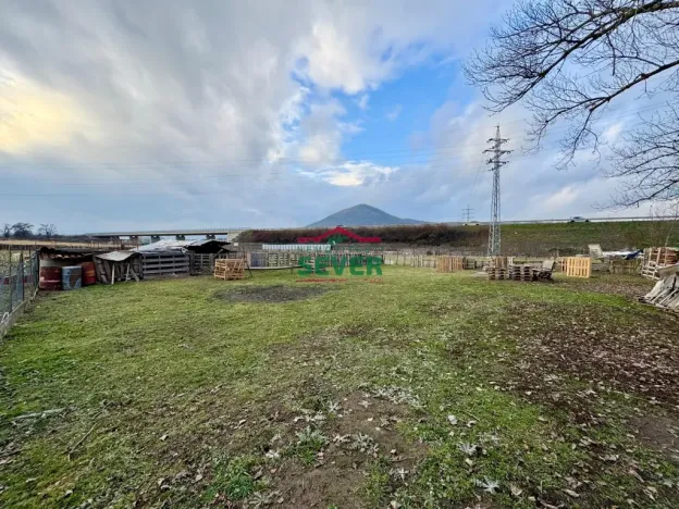 Prodej pole, Mlékojedy, 11088 m2