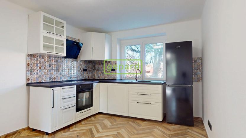 Prodej bytu 2+1, Teplice, Americká, 53 m2