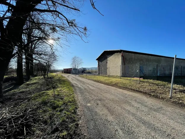 Prodej komerčního pozemku, Vražné, 13407 m2