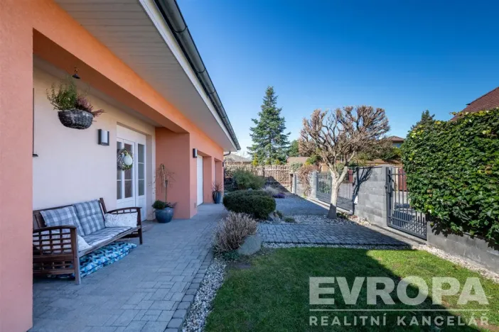 Prodej rodinného domu, Psáry - Dolní Jirčany, Pod Skalkou, 363 m2