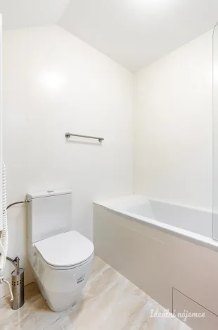 Pronájem bytu 3+kk, Praha - Kamýk, Zárubova, 68 m2