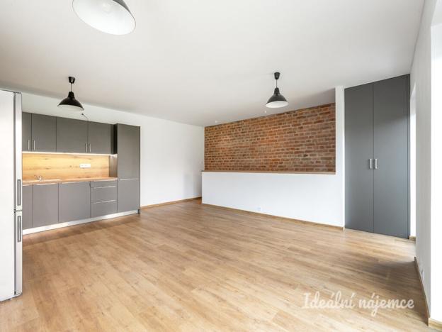 Pronájem bytu 3+kk, Praha - Kamýk, Zárubova, 68 m2