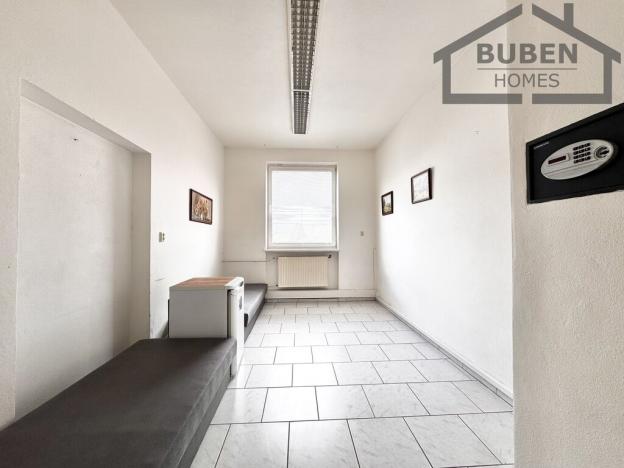 Pronájem skladu, Planá, Zámecká, 710 m2