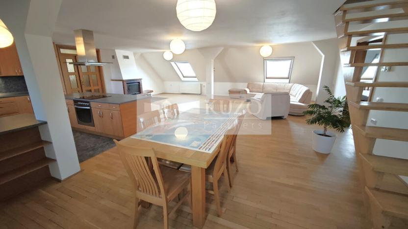 Pronájem kanceláře, Klíčany, 237 m2