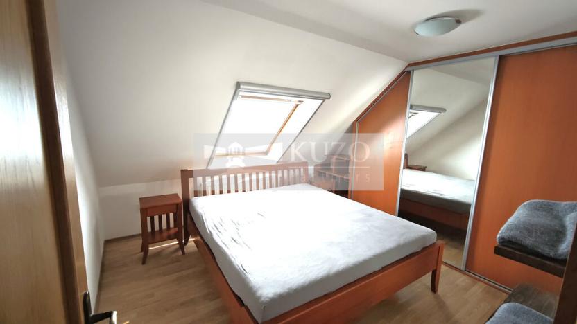 Pronájem kanceláře, Klíčany, 237 m2