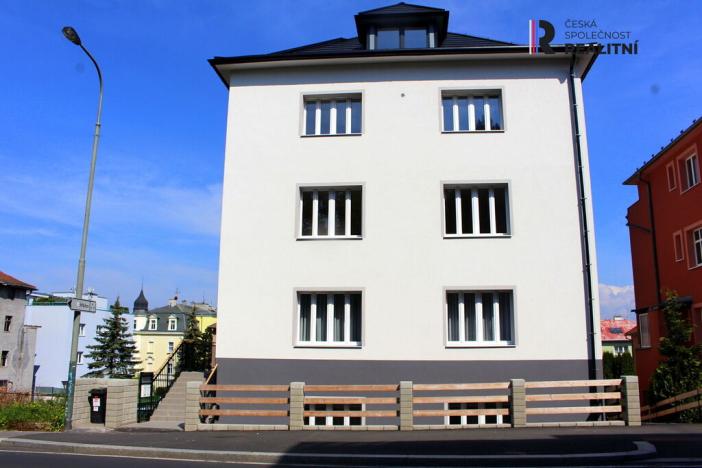 Pronájem bytu 3+kk, Karlovy Vary - Drahovice, Lidická, 81 m2