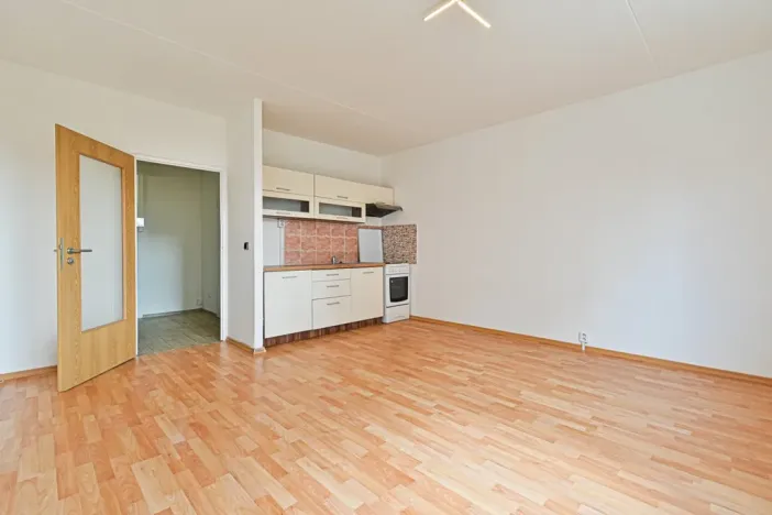 Pronájem bytu 1+kk, Brno, Blatnická, 33 m2