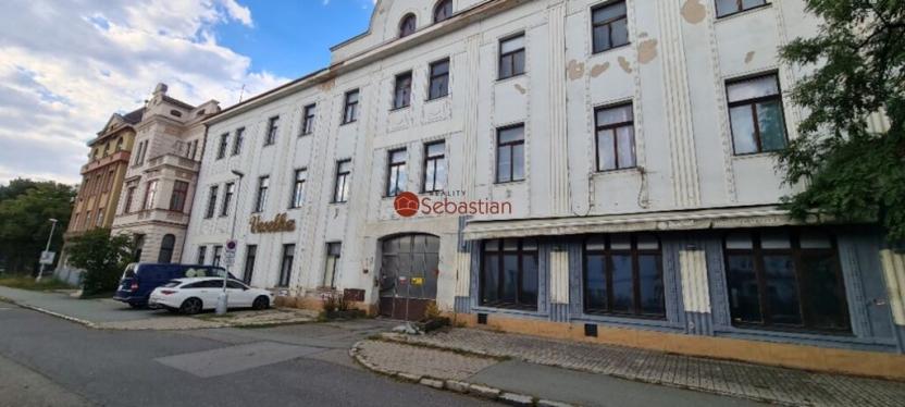 Pronájem kanceláře, Pardubice - Zelené Předměstí, Hlaváčova, 50 m2