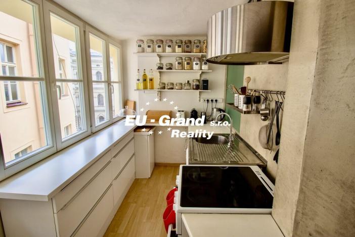 Prodej atypického bytu, Praha - Staré Město, Karoliny Světlé, 143 m2