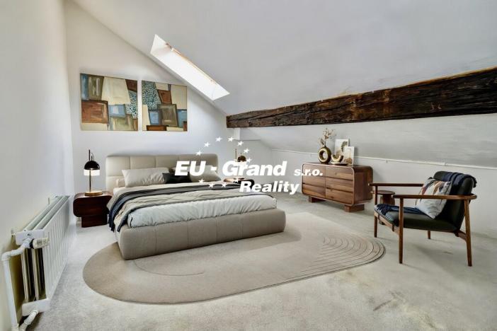 Prodej atypického bytu, Praha - Staré Město, Karoliny Světlé, 143 m2