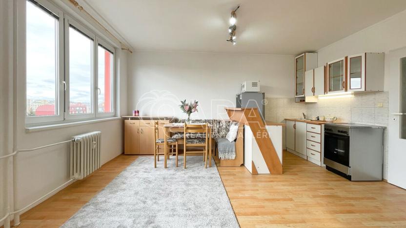 Pronájem bytu 1+1, Praha - Letňany, Třinecká, 39 m2