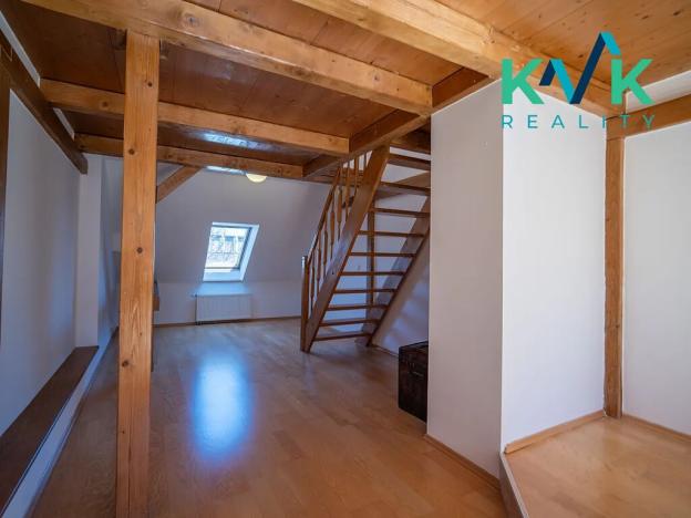 Prodej bytu 3+1, Karlovy Vary, Mattoniho nábřeží, 90 m2