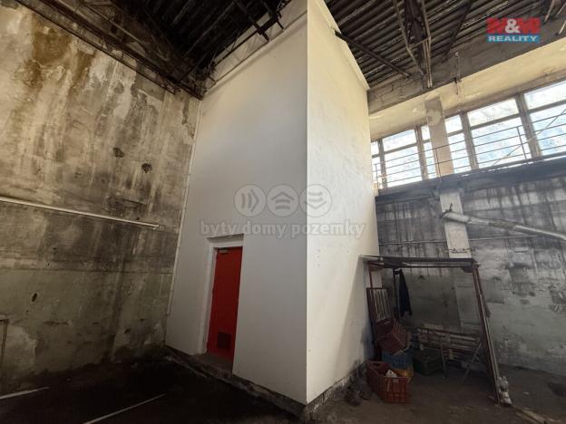 Prodej výrobních prostor, Albrechtice, 735 m2