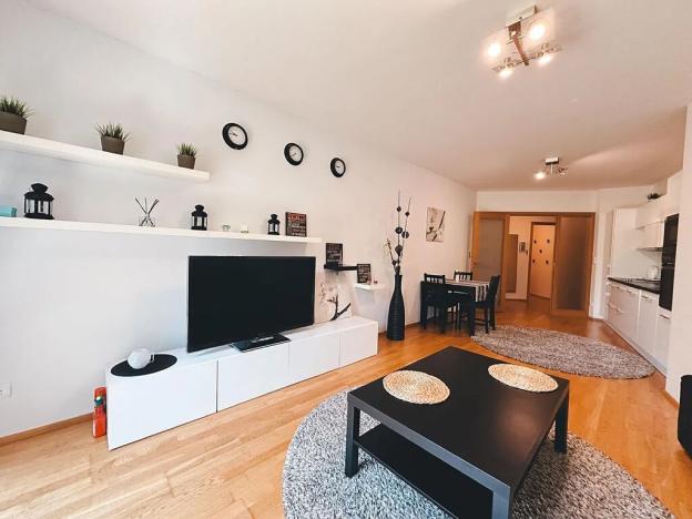 Pronájem bytu 2+kk, Praha - Žižkov, Ke kapslovně, 68 m2
