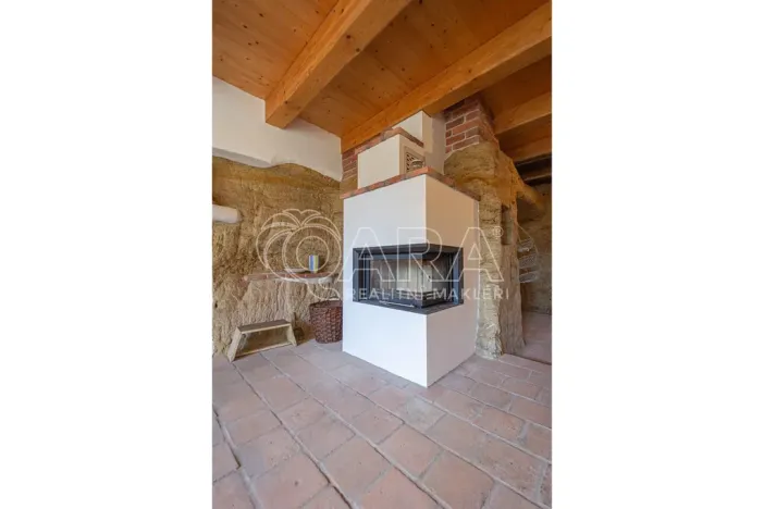 Prodej chaty, Kokořín - Kokořínský Důl, 91 m2