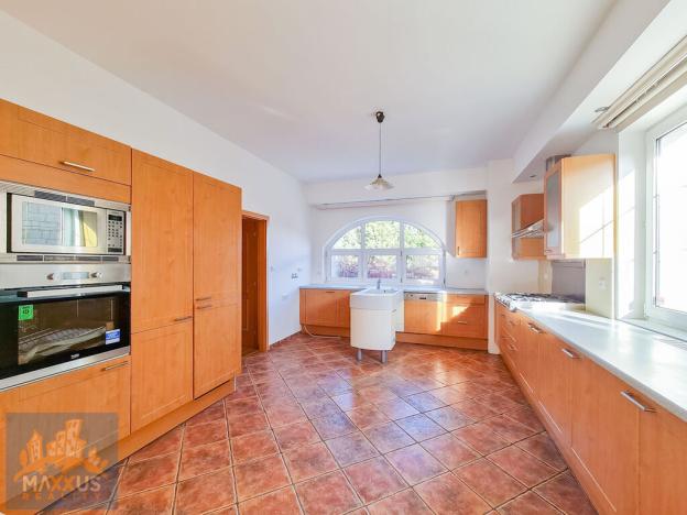 Pronájem rodinného domu, Praha - Nebušice, Ke strži, 360 m2