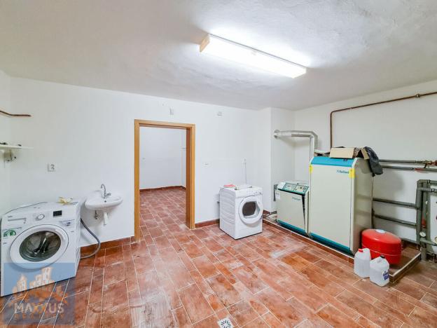 Pronájem rodinného domu, Praha - Nebušice, Ke strži, 360 m2