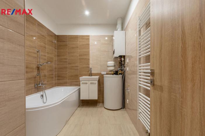 Pronájem bytu 2+kk, Litvínov - Horní Litvínov, Ladova, 59 m2