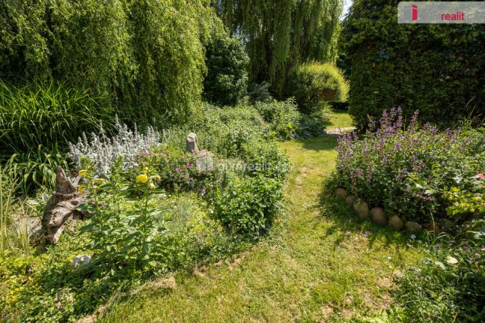 Prodej rodinného domu, Loucká, 220 m2