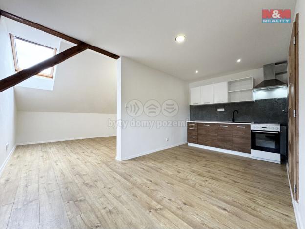 Prodej bytu 2+kk, Kraslice, Čs. armády, 52 m2