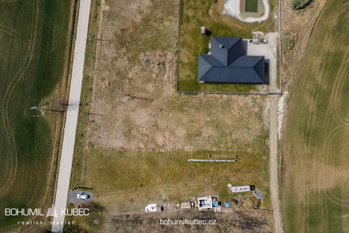 Prodej pozemku pro bydlení, Lišov, 1065 m2