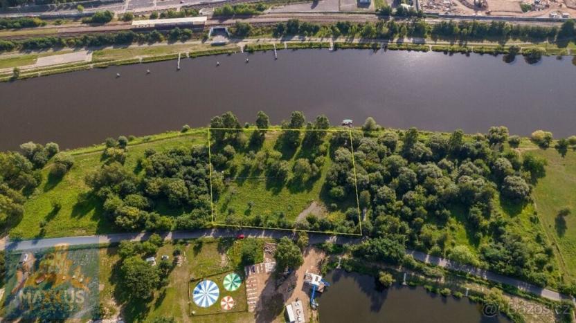 Pronájem komerčního pozemku, Praha - Lahovice, 200 m2