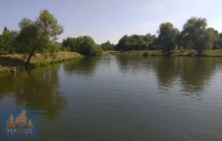 Pronájem komerčního pozemku, Praha - Lahovice, 200 m2