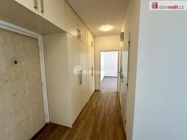 Pronájem bytu 2+1, Zlín, M. Knesla, 54 m2