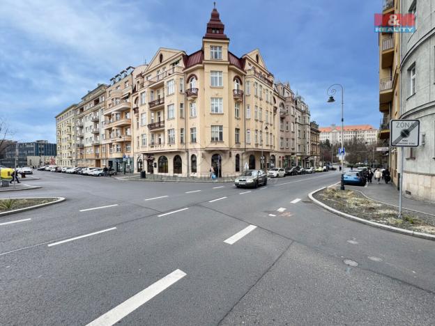 Prodej bytu 4+1, Karlovy Vary, Varšavská, 104 m2