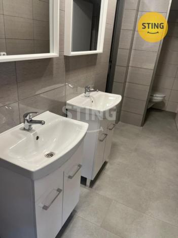 Pronájem kanceláře, Ostrava, Nemocniční, 280 m2