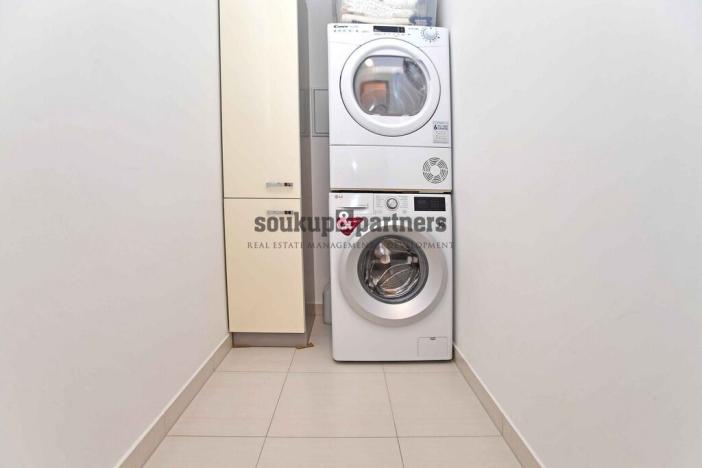 Prodej bytu 2+kk, Praha - Horní Měcholupy, Hornoměcholupská, 62 m2