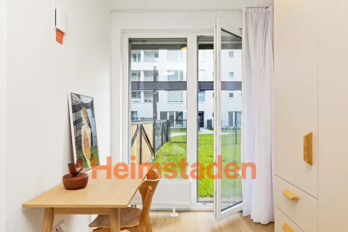 Pronájem bytu 3+kk, Praha - Holešovice, Vrbenského, 92 m2