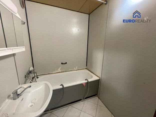 Prodej bytu 3+1, Tachov, Želivského, 71 m2