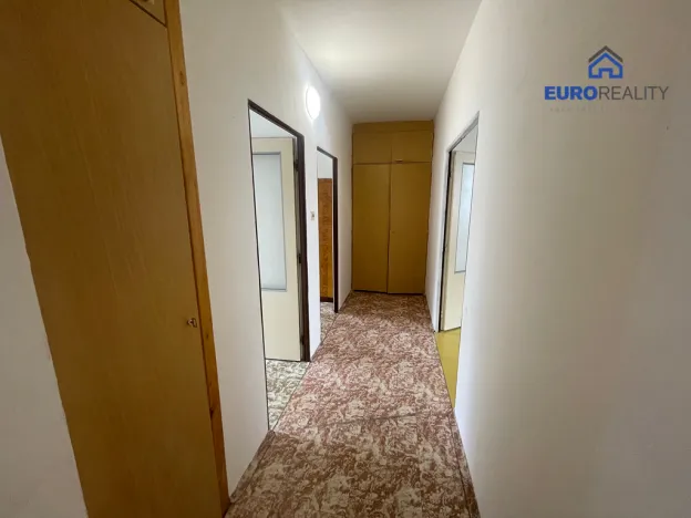 Prodej bytu 3+1, Tachov, Želivského, 71 m2