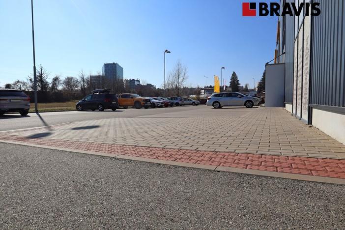 Pronájem obchodního prostoru, Brno, Heršpická, 427 m2
