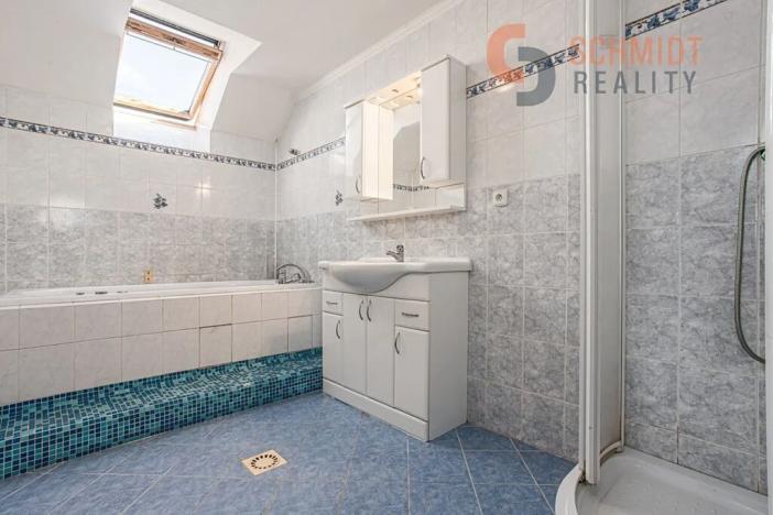 Prodej rodinného domu, Velké Bílovice, 245 m2