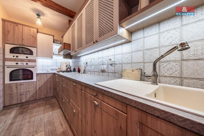 Prodej rodinného domu, Jemnice, Pod Jandovem, 250 m2