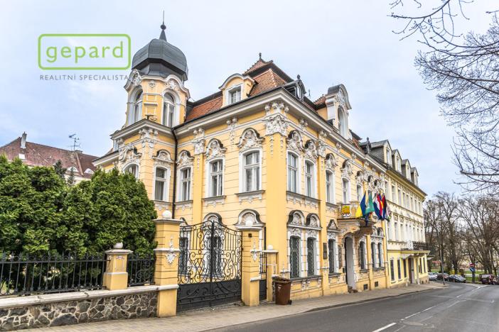 Prodej ubytování, Teplice, Pod Doubravkou, 765 m2