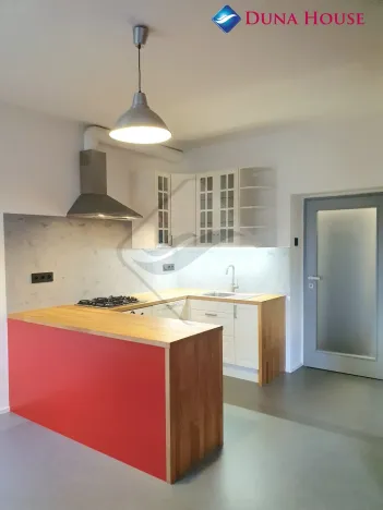 Prodej bytu 2+1, Praha - Libeň, U libeňského pivovaru, 83 m2